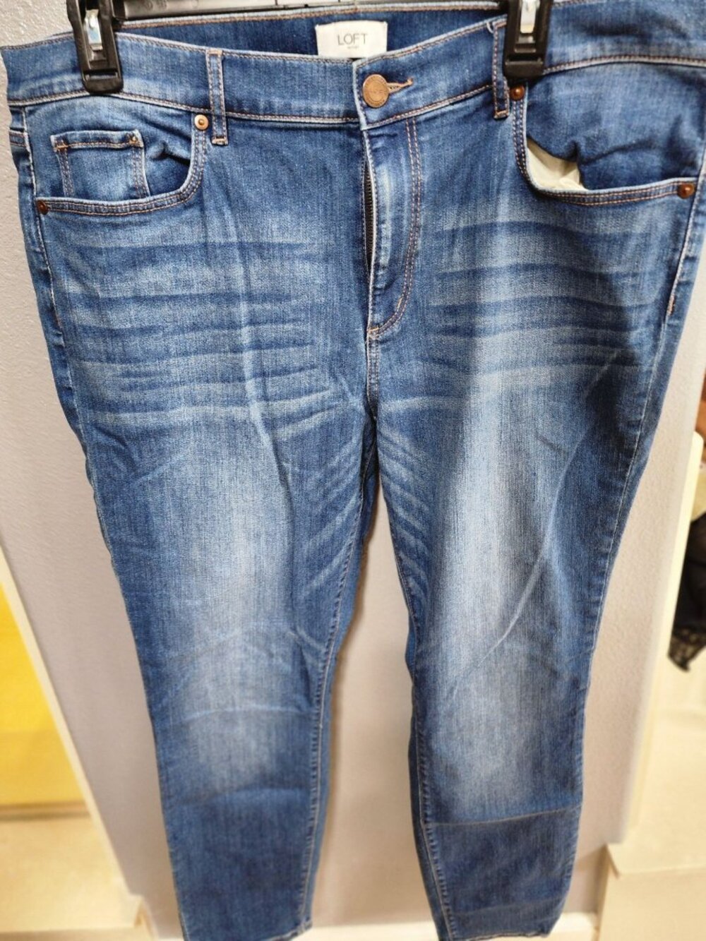 LOFT Womens Medium Wash Ankle Jeans Whiskered Stretch Denim